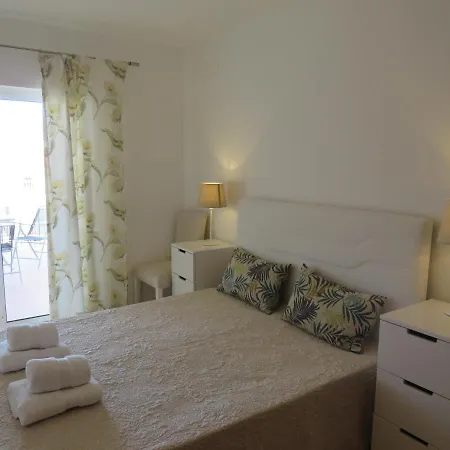 Penthouse - «condominio Costa Cabanas» Com Piscina Em דירה